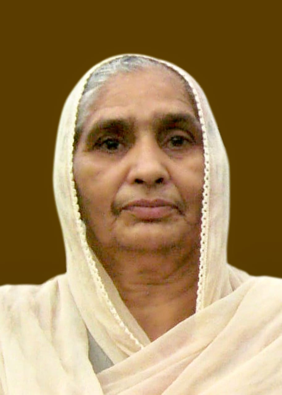 Shock to Raghveer Singh, manager of Guru Nanak Mission Trust Nawangaran Kullpur, death of mother